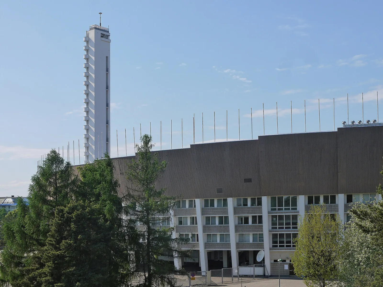 Helsingin olympiastadion ja sen tunnettu torni