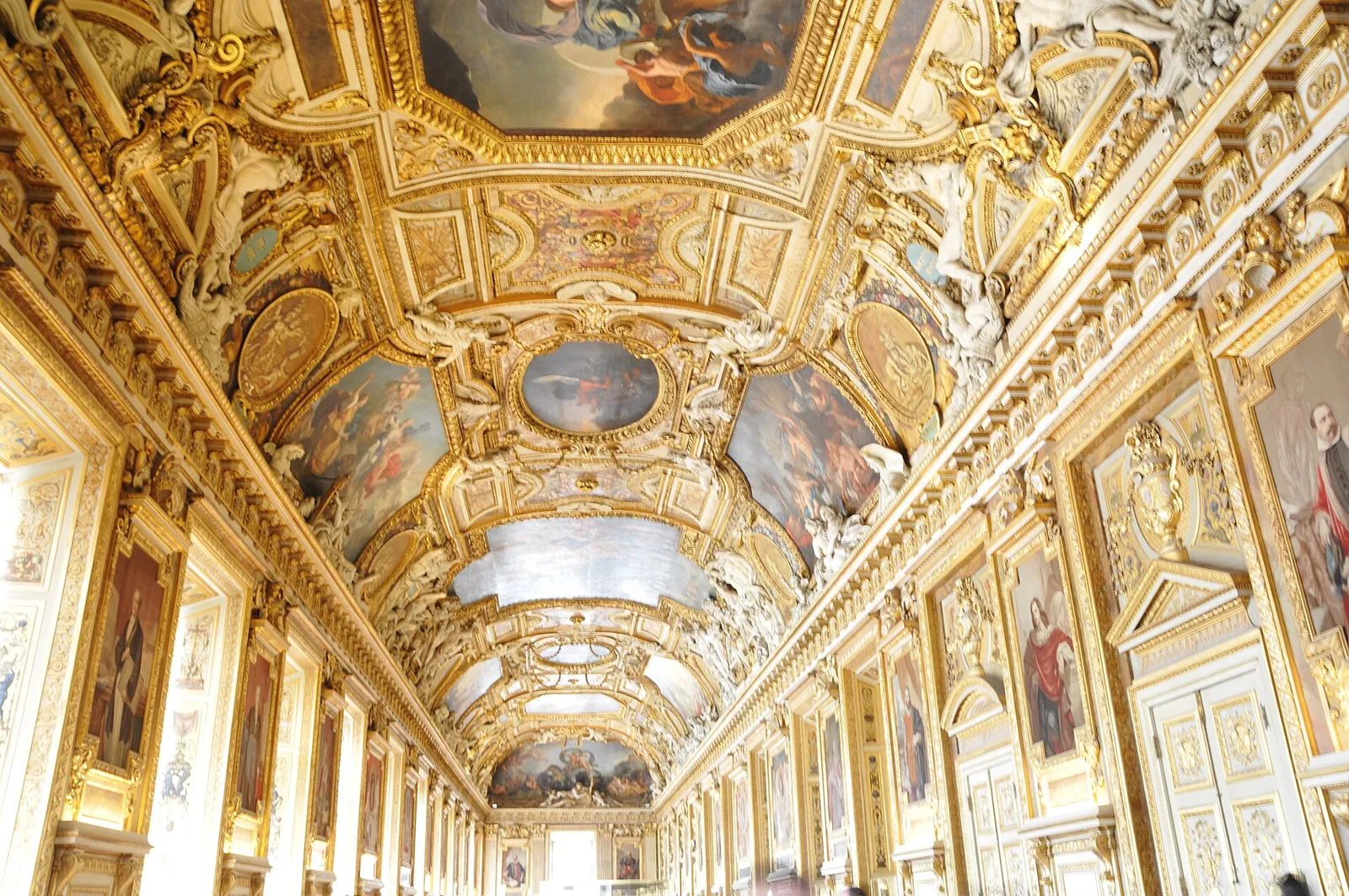 Louvren Apollon-galleria