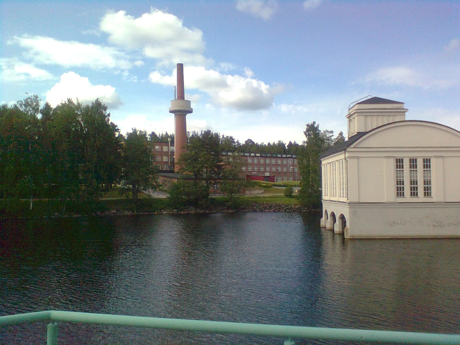 Teollisuusrakennus Keski-Suomessa (kuvituskuva)