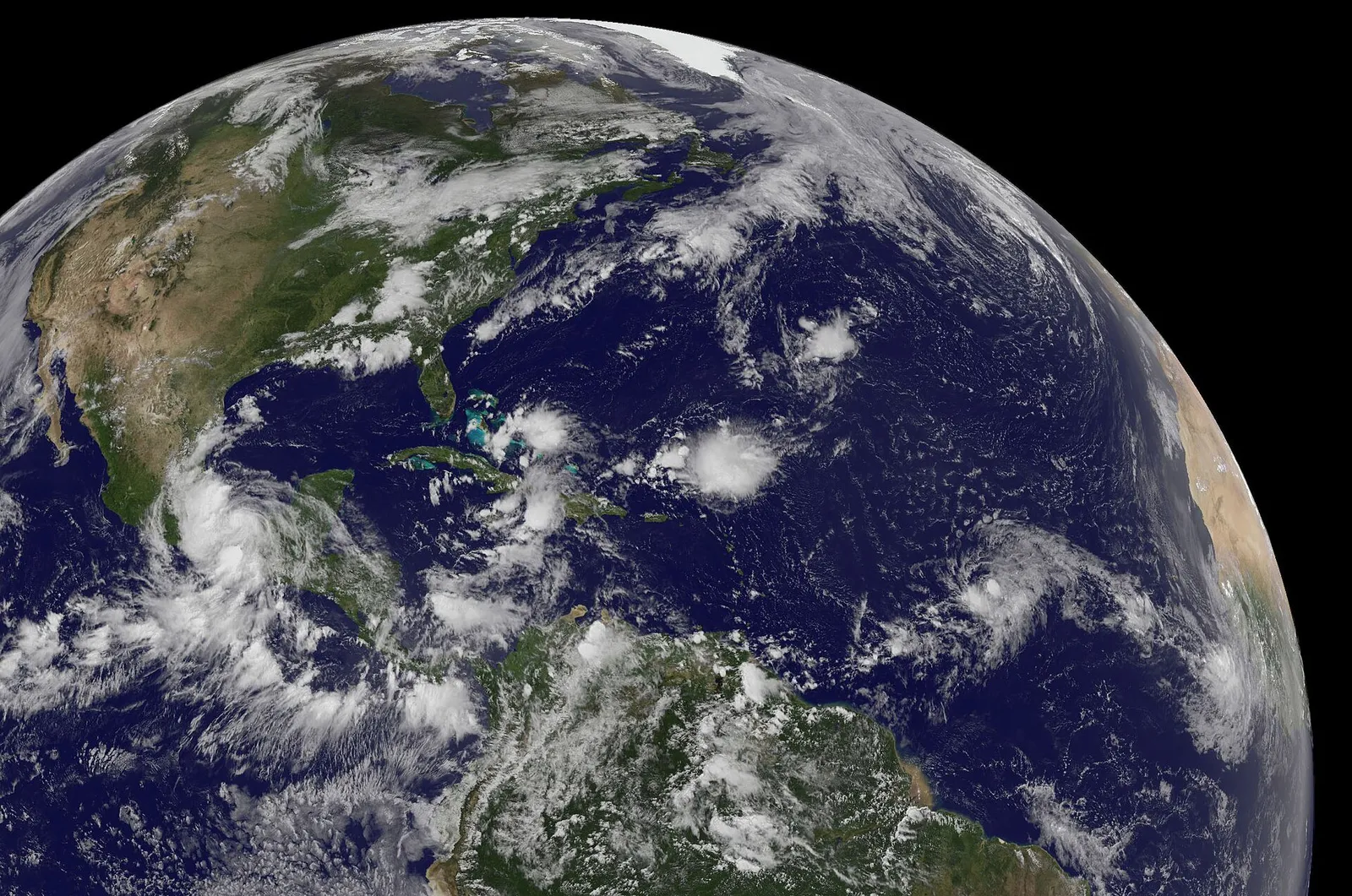 Atlantin valtameri satelliittikuvassa