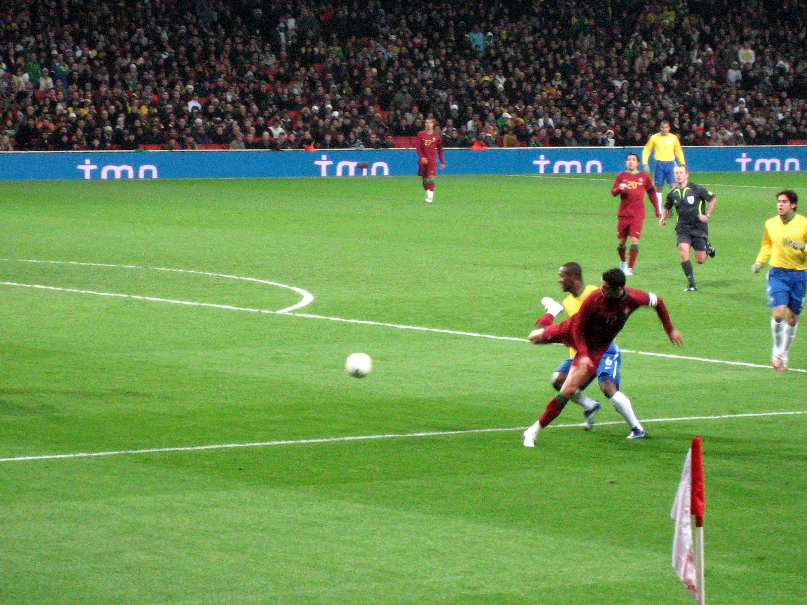 Cristiano Ronaldo Portugalin paidassa (arkistokuva)
