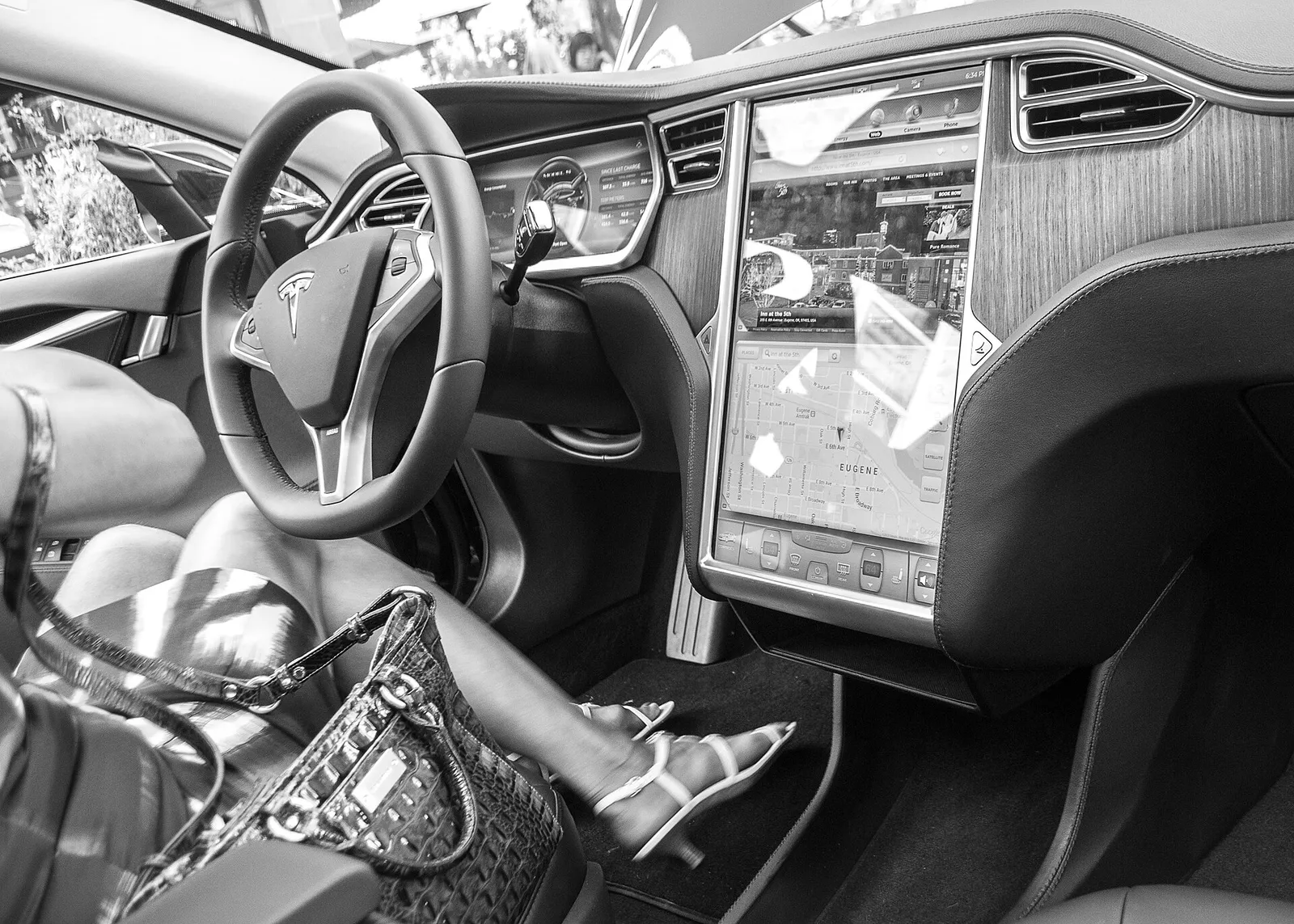 Tesla-auto (kuvituskuva)