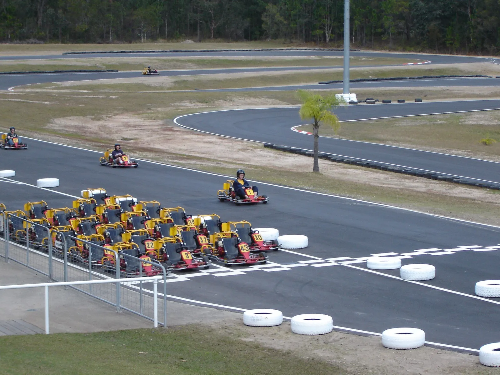 Karting-kilpailu radalla