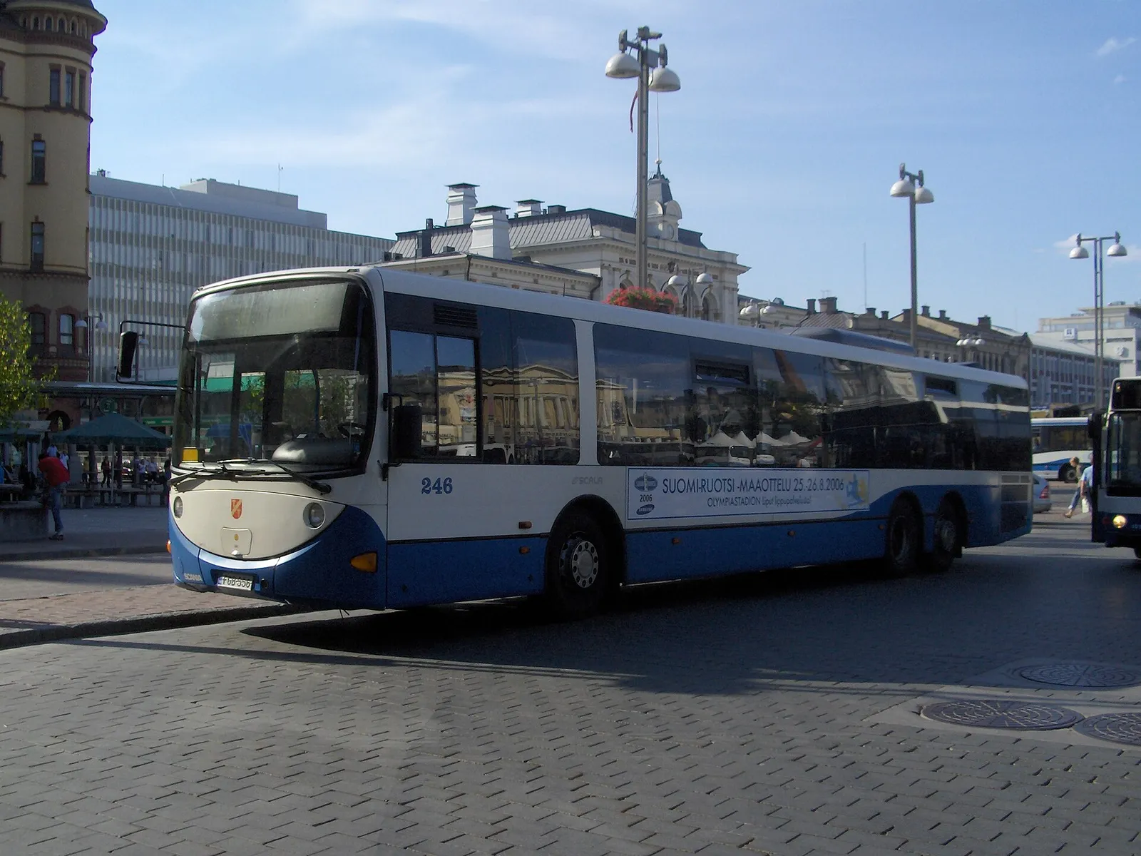 Kaupunkibussi (kuvituskuva)